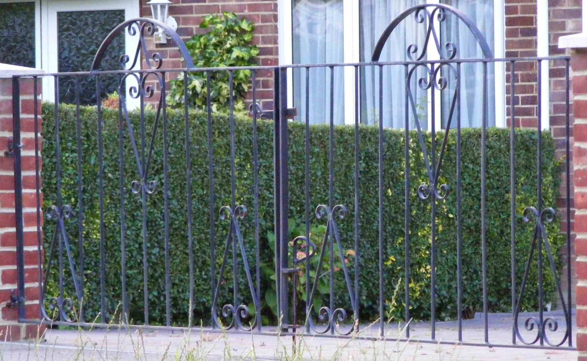 Ironworks Crawley Wrought iron Gates and Railings